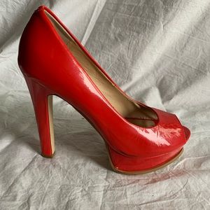 La Victoire Size 8.5 High Heel Open Toe - Heel 5.5